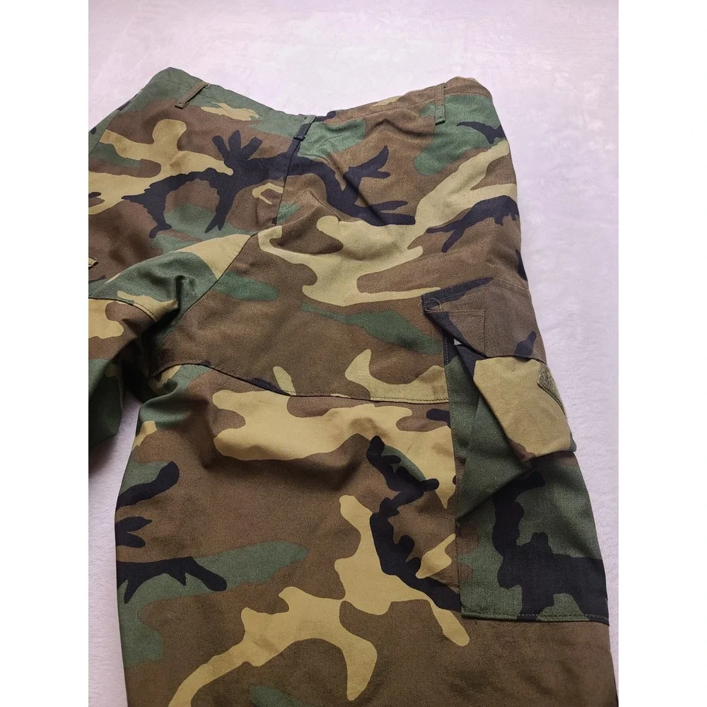 Tennier Industries US Military ECWCS Gen 1 Woodland 36x29 Camo Gore-Tex Trousers